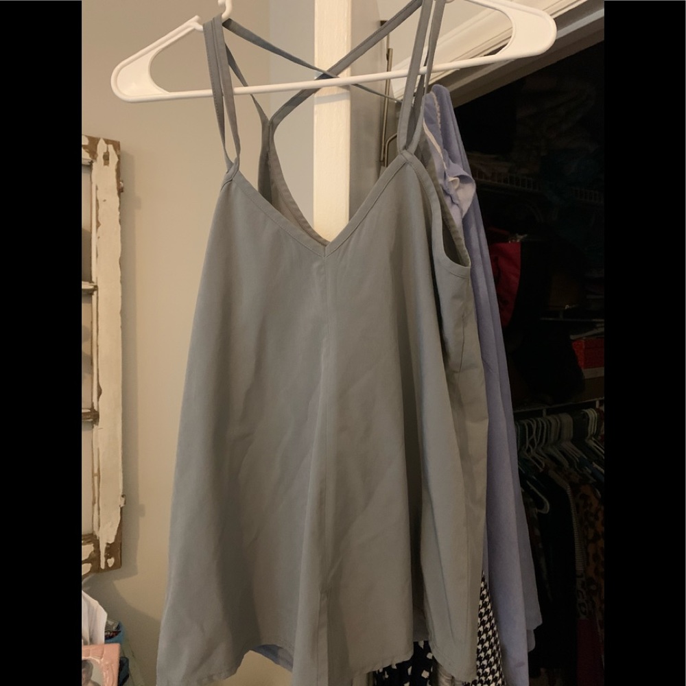 Athleta top